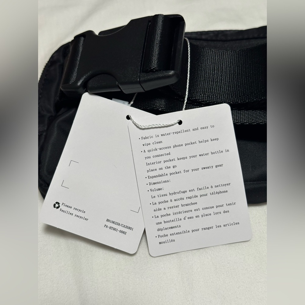 Lululemon Athletica Black Crossbody Bag - Picture 6 of 9